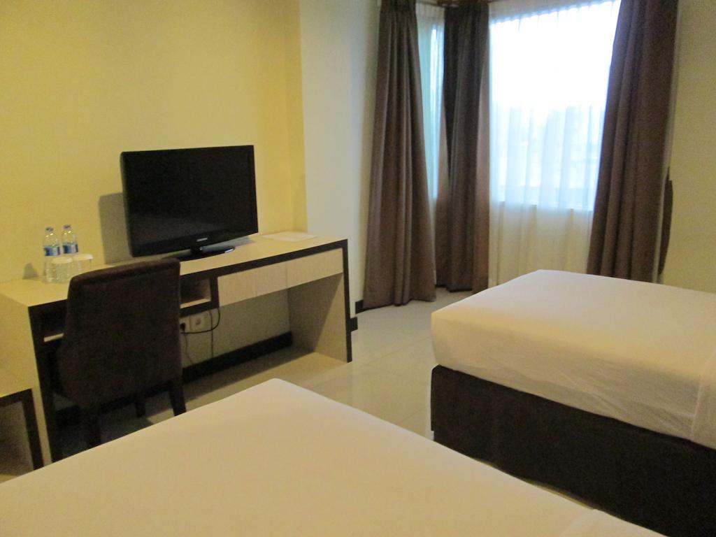 N3 Hotel Τζακάρτα Δωμάτιο φωτογραφία