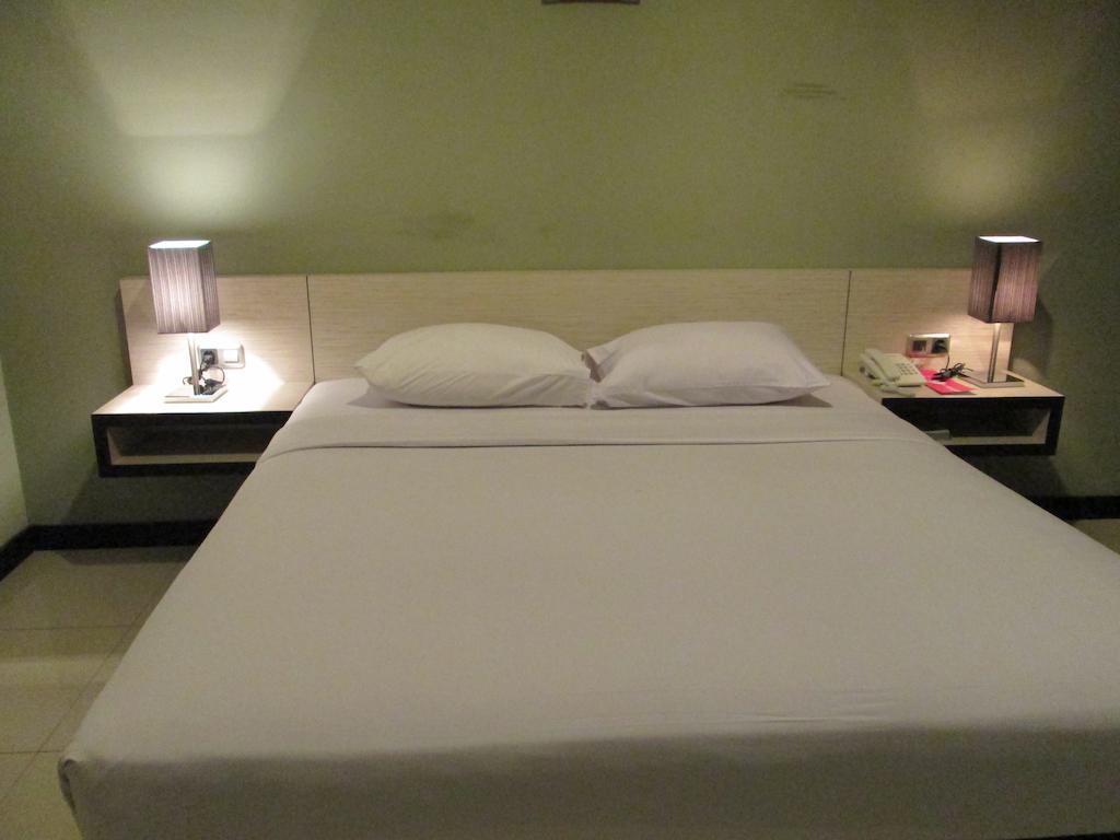N3 Hotel Τζακάρτα Δωμάτιο φωτογραφία